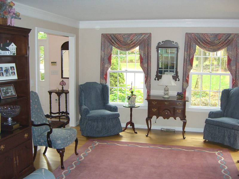 livingRoom.jpg