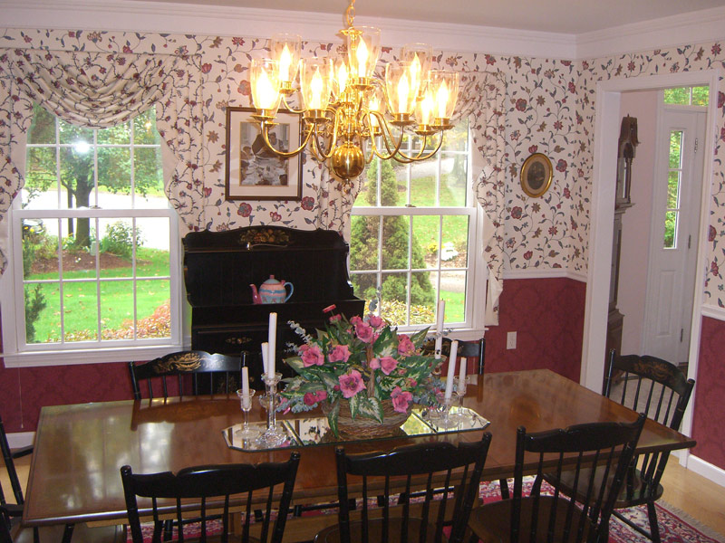 dinningRoom.jpg