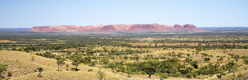 Gosse Bluff (130 million year old meteor crater)