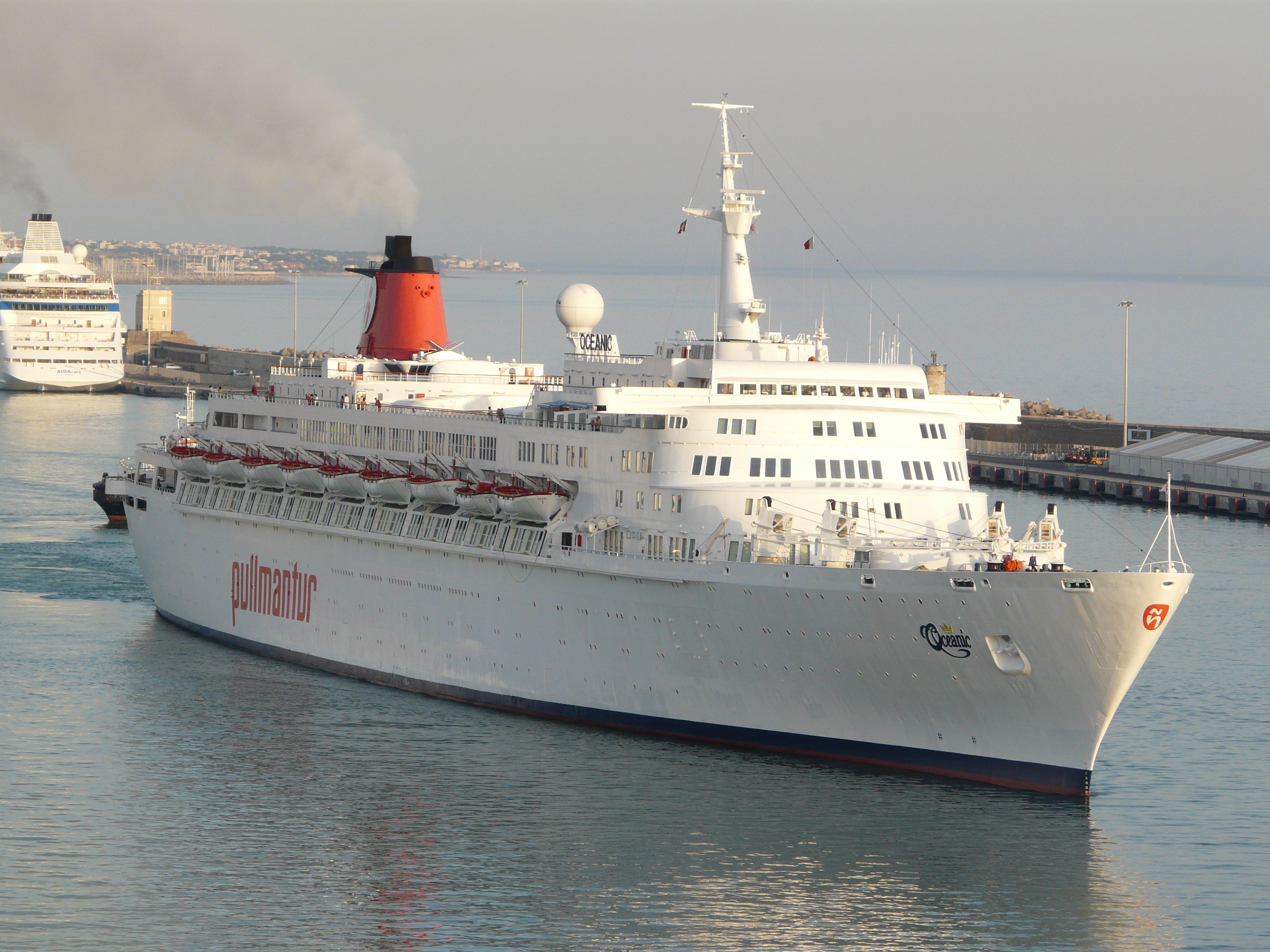 OCEANIC (1986) leaving Civitavecchia, Italy