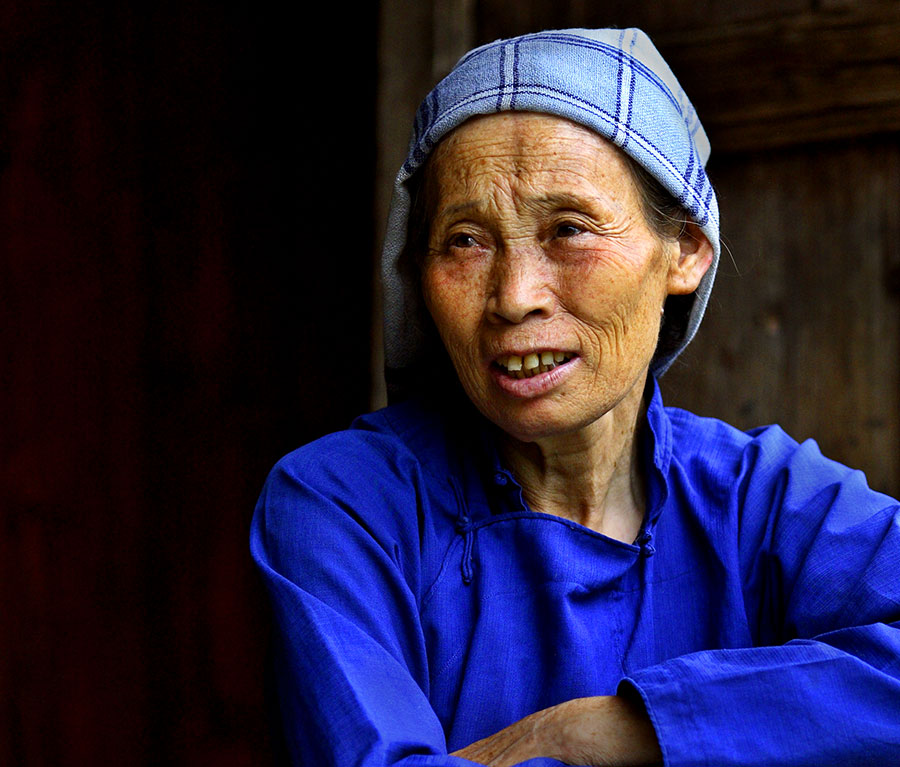 Kam woman.