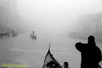 fog in Canal Grande