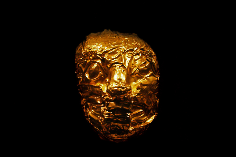 Golden-mask.jpg
