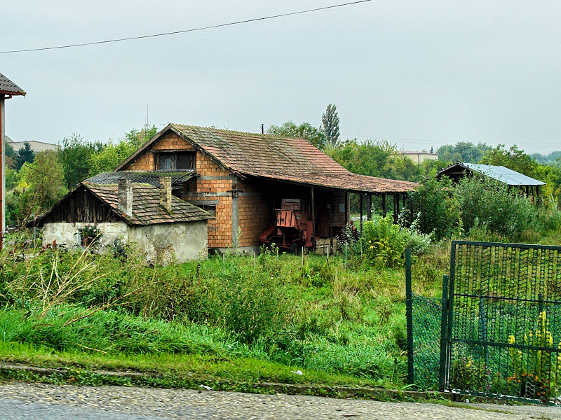 2006-09-27 Serbian house