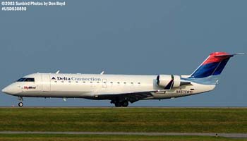 Delta Connection (Skywest) CL-600-2B19 N457SW airline aviation stock photo #6231