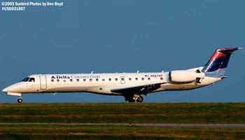 Delta  Connection (Chautauqua Airlines) EMB-145LR N567RP airline aviation stock photo #6265