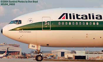 Alitalia B777-243(ER) I-DISB airline aviation stock photo #8655