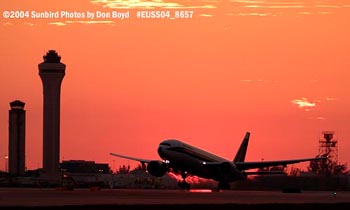 Alitalia B777-243(ER) I-DISB sunset airliner aviation stock photo #8657