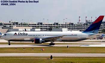 Delta Airlines B767-332 N131DN airline aviation stock photo #9469
