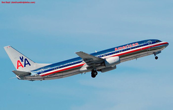 American Airlines B737-823 N962AN airline aviation stock photo