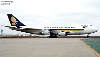 Singapore Airlines B747-412F/SCD 9V-SFE airliner aviation stock photo