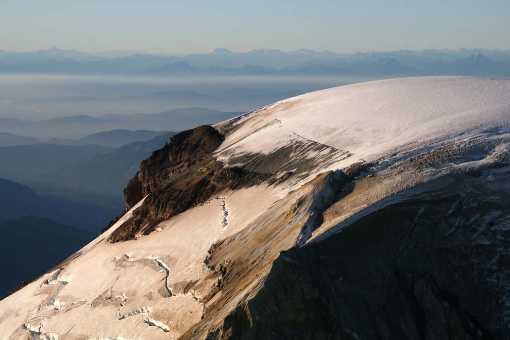 Baker - Summit Plateau, Western Margin (MtBaker101006-100adj.jpg)