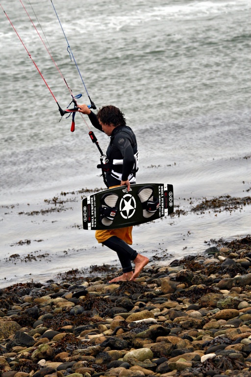 Kitesurfing at Chesil Beach Dorset