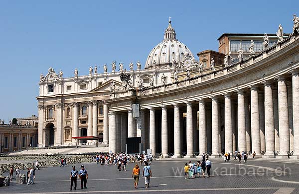 Piazza San Pietro (3267)