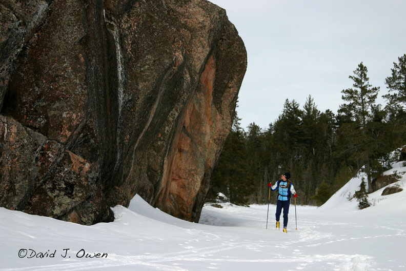 o5/24/646124/1/69079490.gTyvHZ2c.03120502Skiingalongcliffs.JPG
