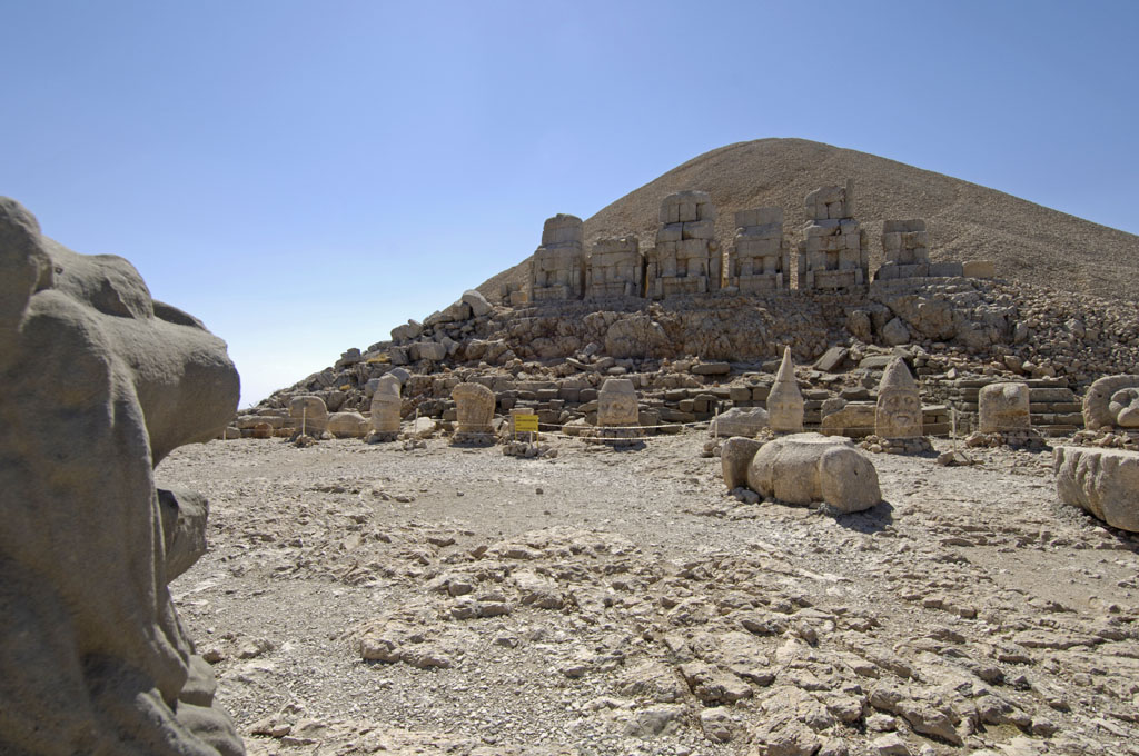 Nemrut 2006 09 1435.jpg