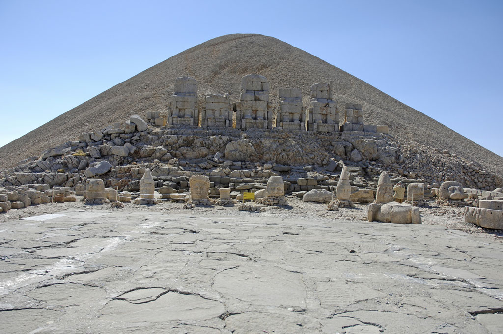 Nemrut 2006 09 1462.jpg