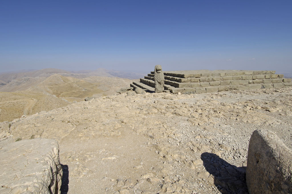 Nemrut 2006 09 1507.jpg
