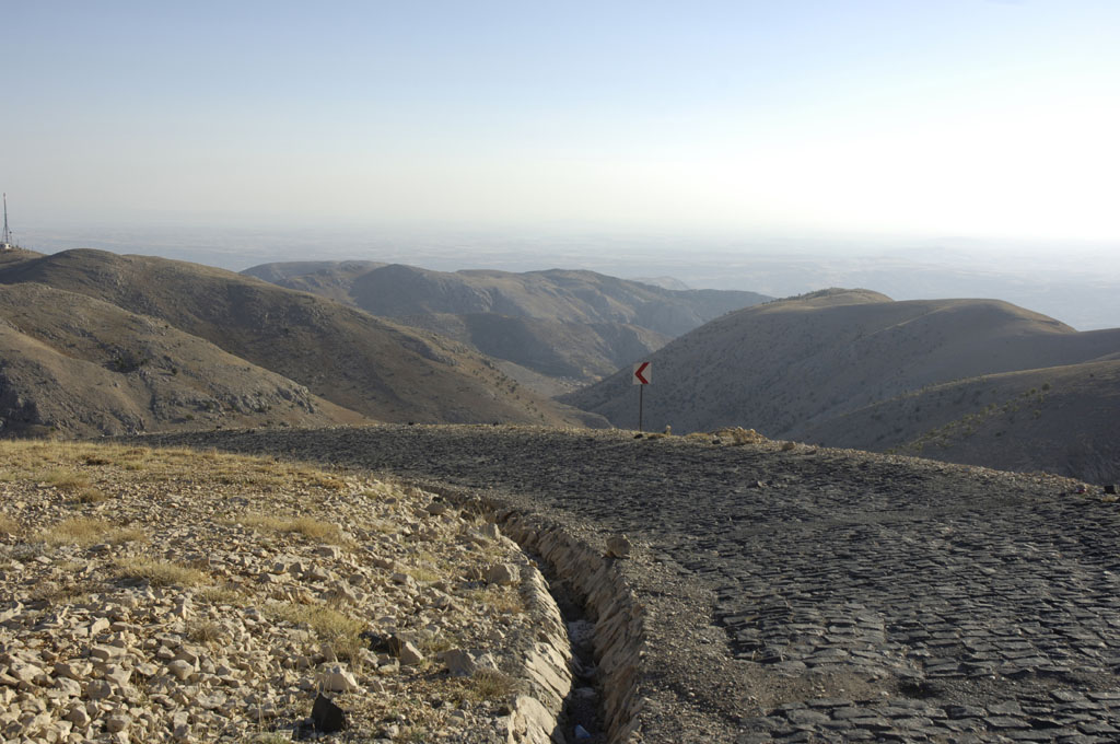 Nemrut 2006 09 1606.jpg