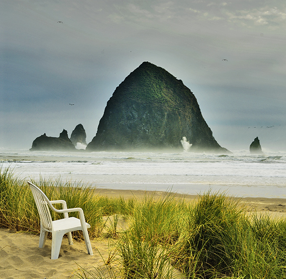 Haystack rock at Cannon Beach