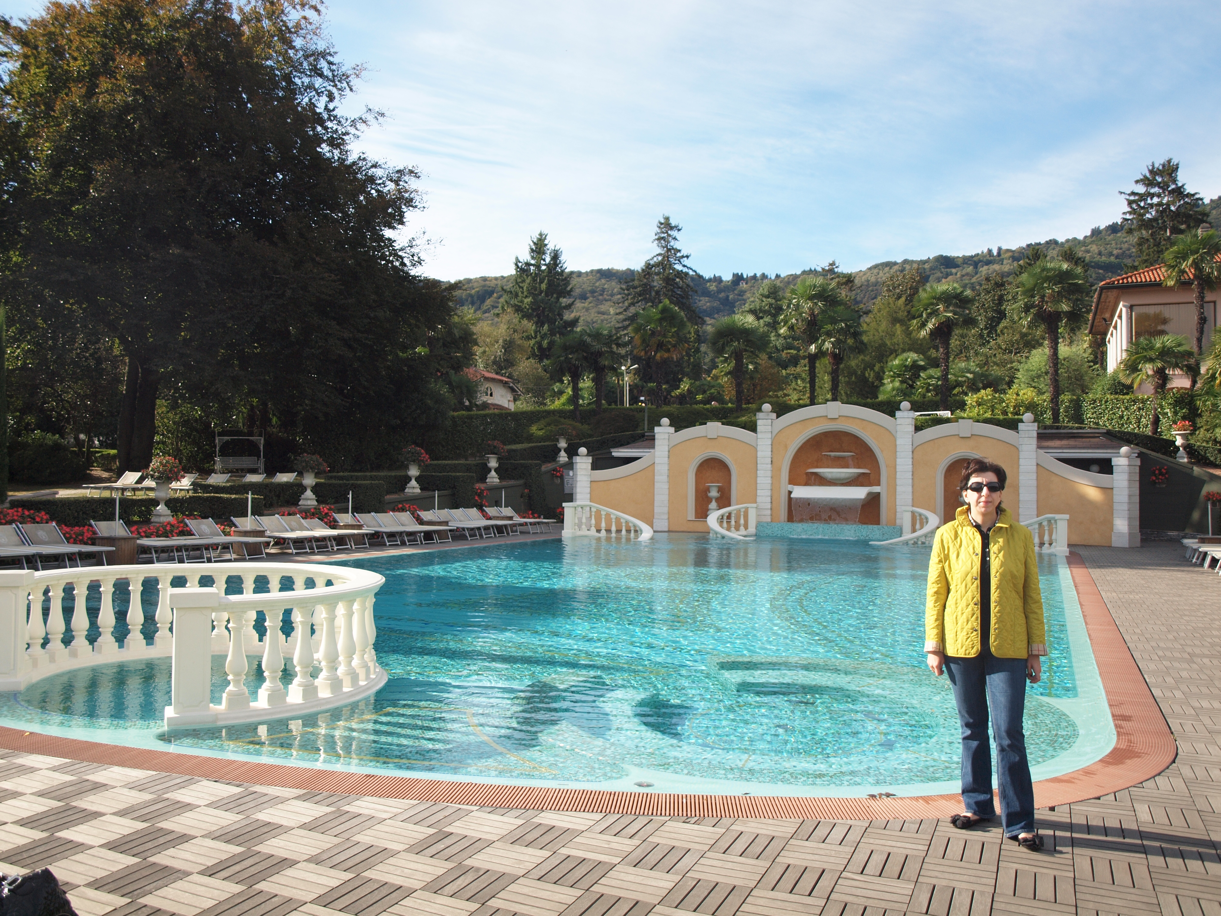 Stresa outdoor pool
