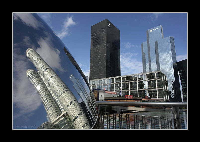 La defense cityscape 1