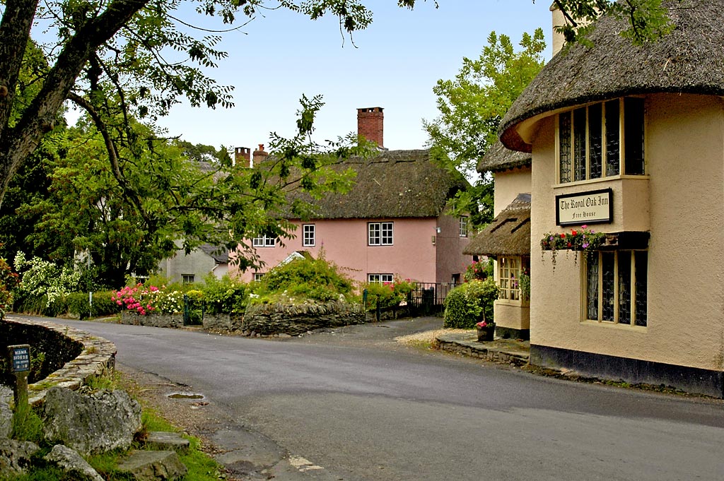 The Royal Oak Inn, Winsford, Somerset photo Chris Spracklen photos at