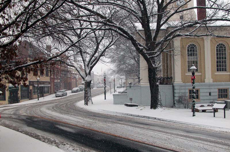 Snow Fall on Main Street, Warrenton