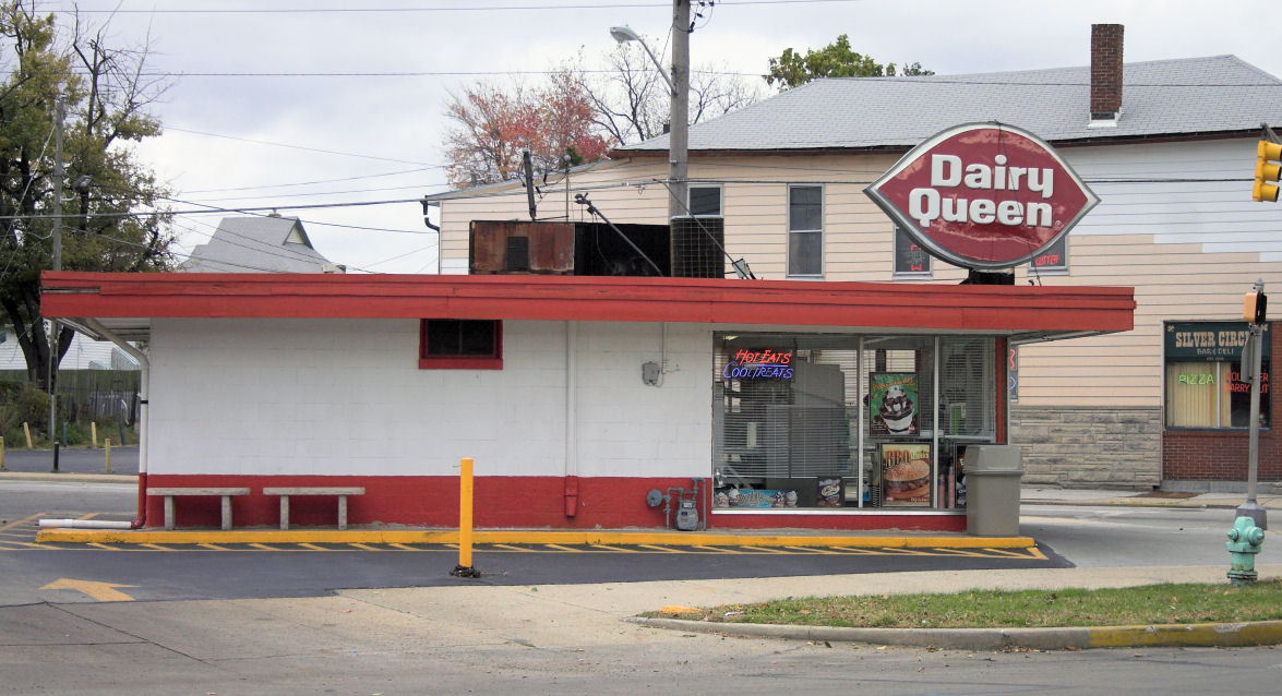 Dairy Queen in Fountain Square photo - Pathfinder photos at pbase.com