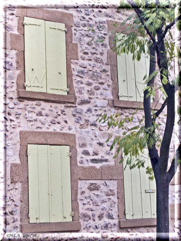 4 shutters