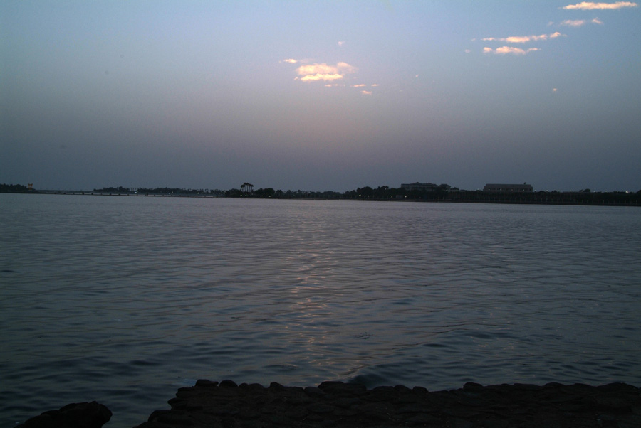 Jedda Sea at dusk.JPG