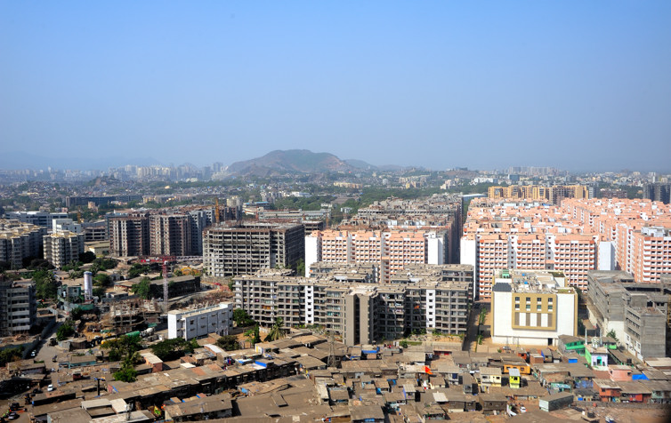 Mumbai modern and slums