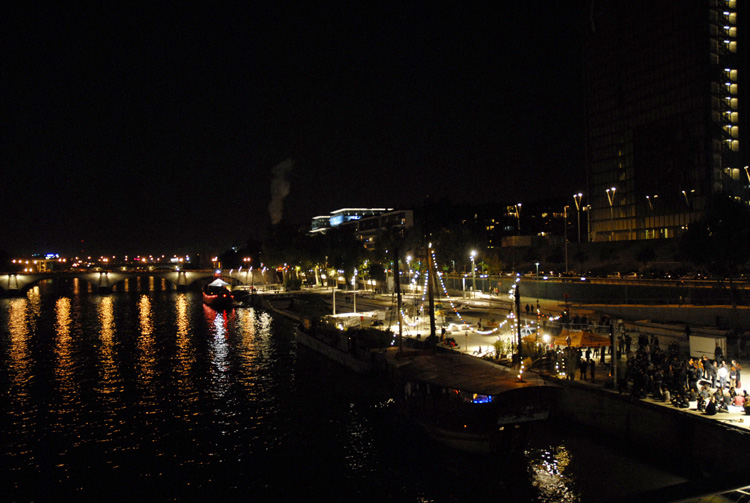October 2006 - The white Night  - Quai de Tobiac 75013