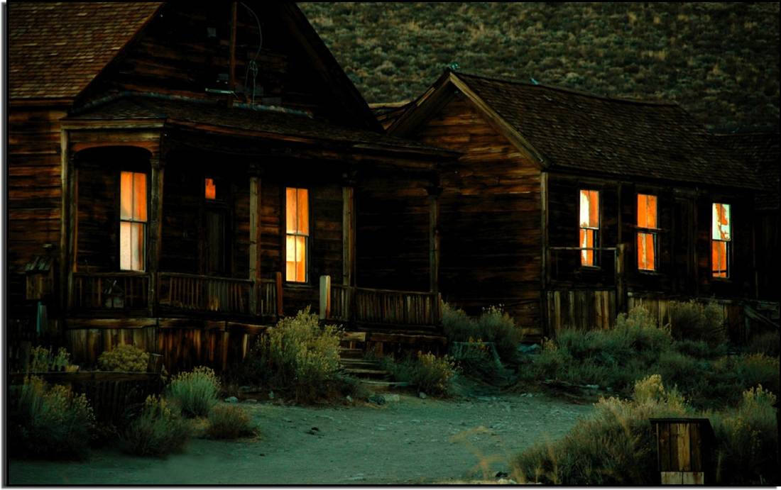 Ghost Lights - The True Gold of Bodie
