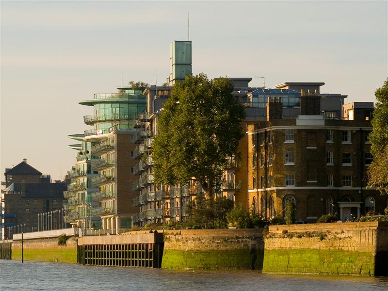 Riverside apartments