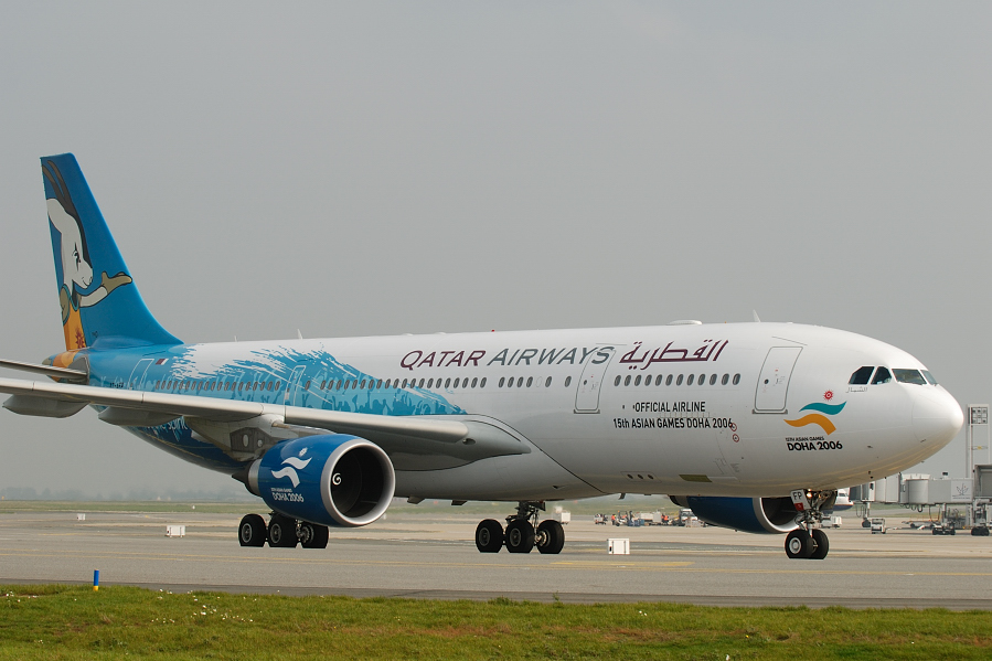 Qatar Airways  Airbus A330-200   A7-AFP