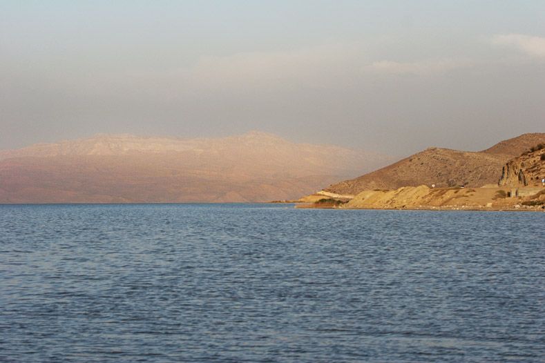 Maharloo Lake