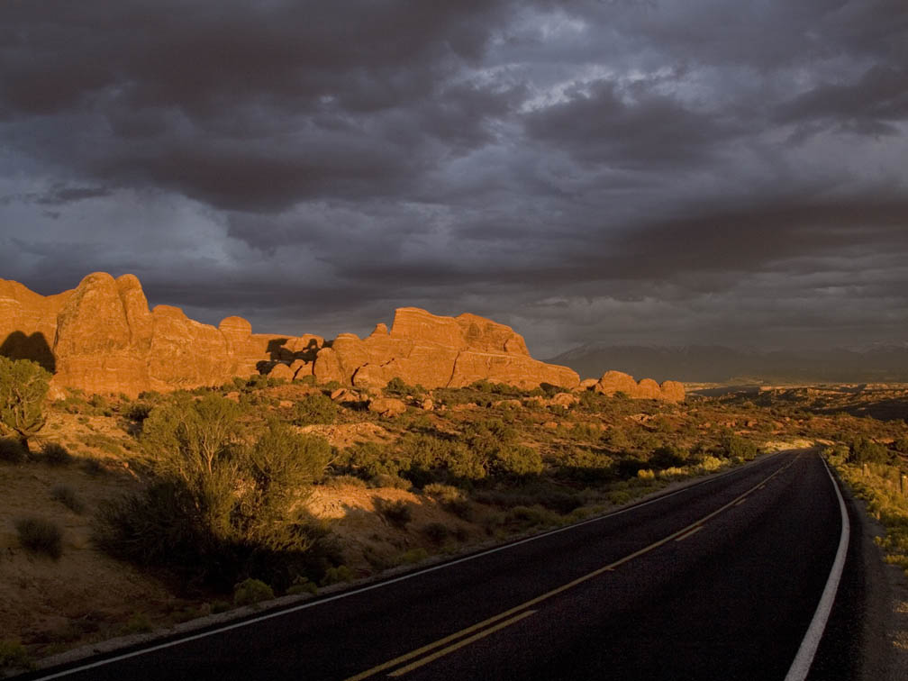 <B>Mountain Spirit</B>  <br><FONT SIZE=2>Arches National Park, Utah - September 2006</FONT>