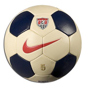 nike_soccer_ball_6.jpg