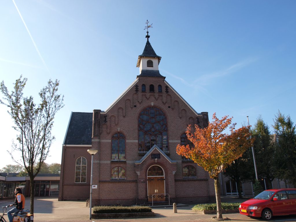 Chr Geref Kerk Putten Putten, PKN (voorm geref) kerk 12, 2011.jpg photo - Pijk Kuipéri photos