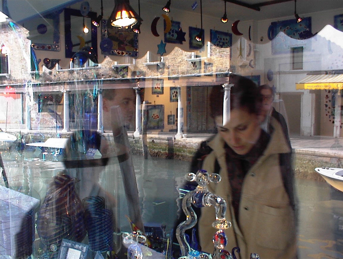 Window shopping in Murano