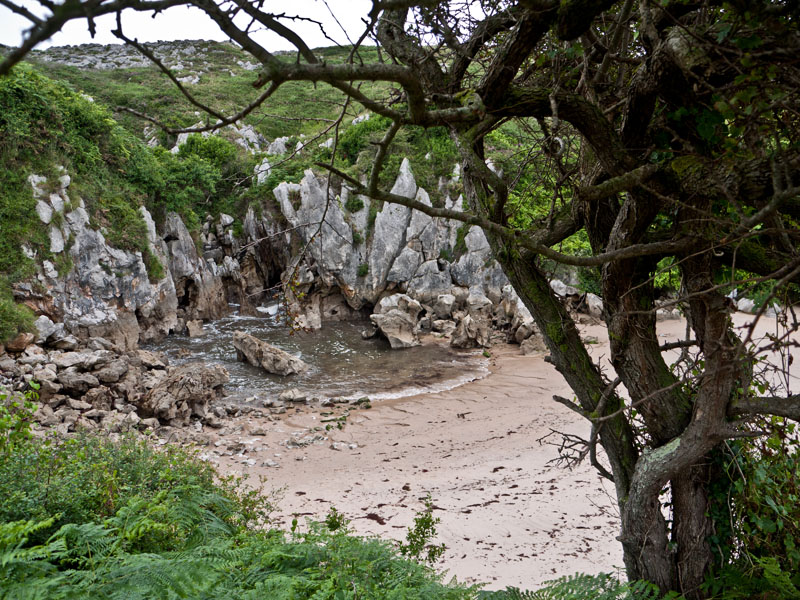 Playa de Gulpiyuri