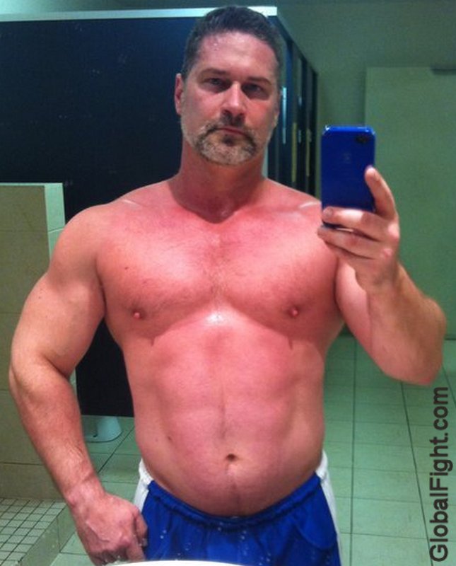 huge muscleman locker room self photos.jpg