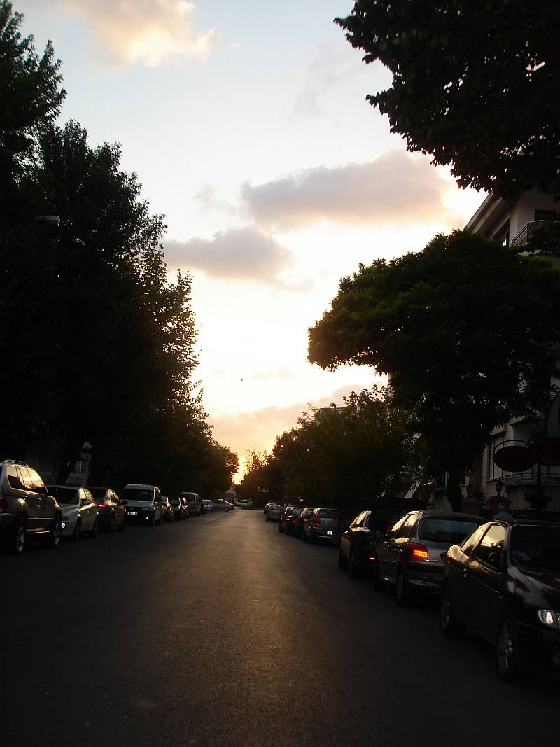 Istanbul Yesilkoy Sunset.jpg
