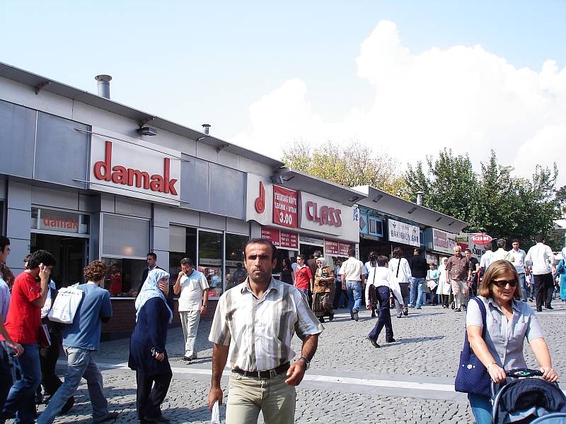 Istanbul82 Bakirkoy Centre.jpg