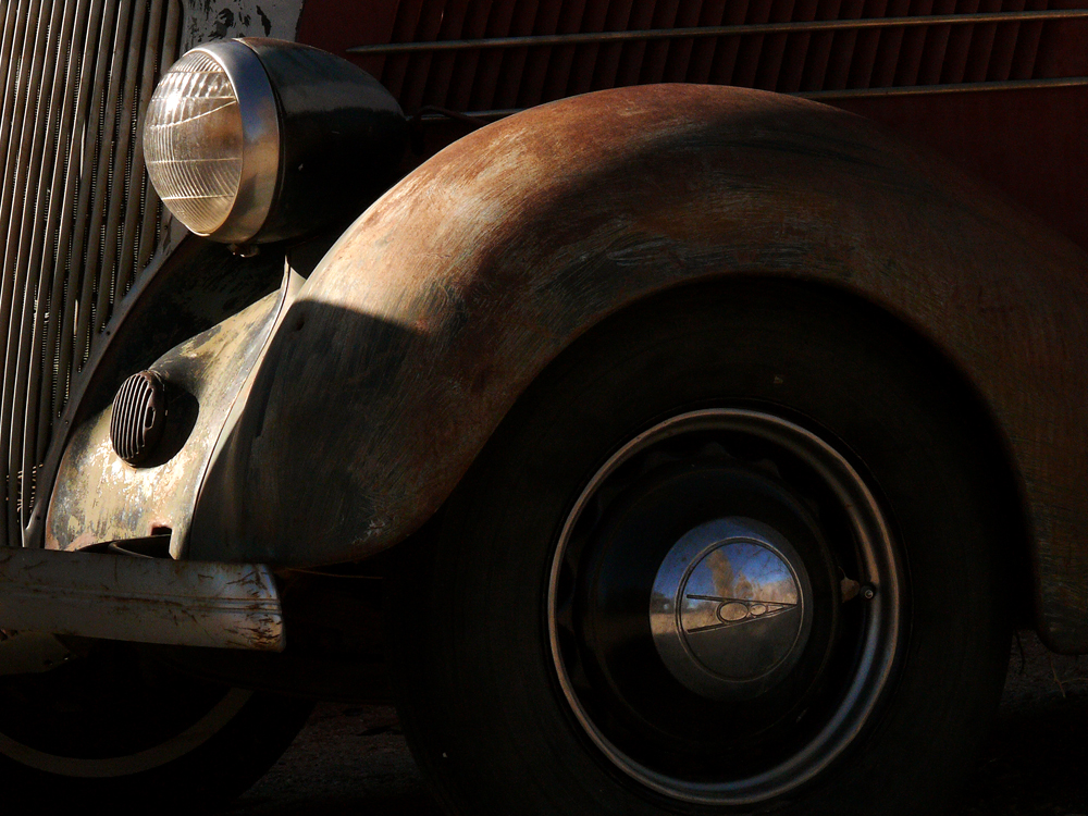 Fender, Lone Pine, California, 2006