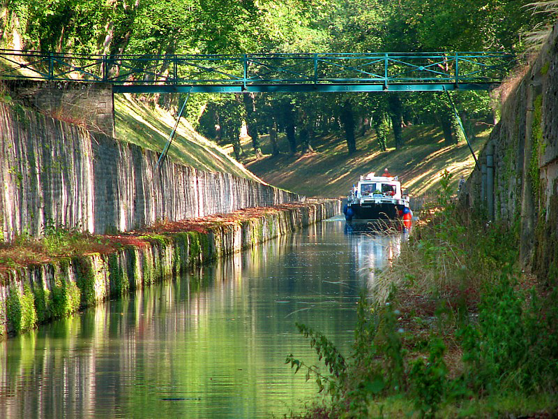 CANAL DE BOURGOGNE