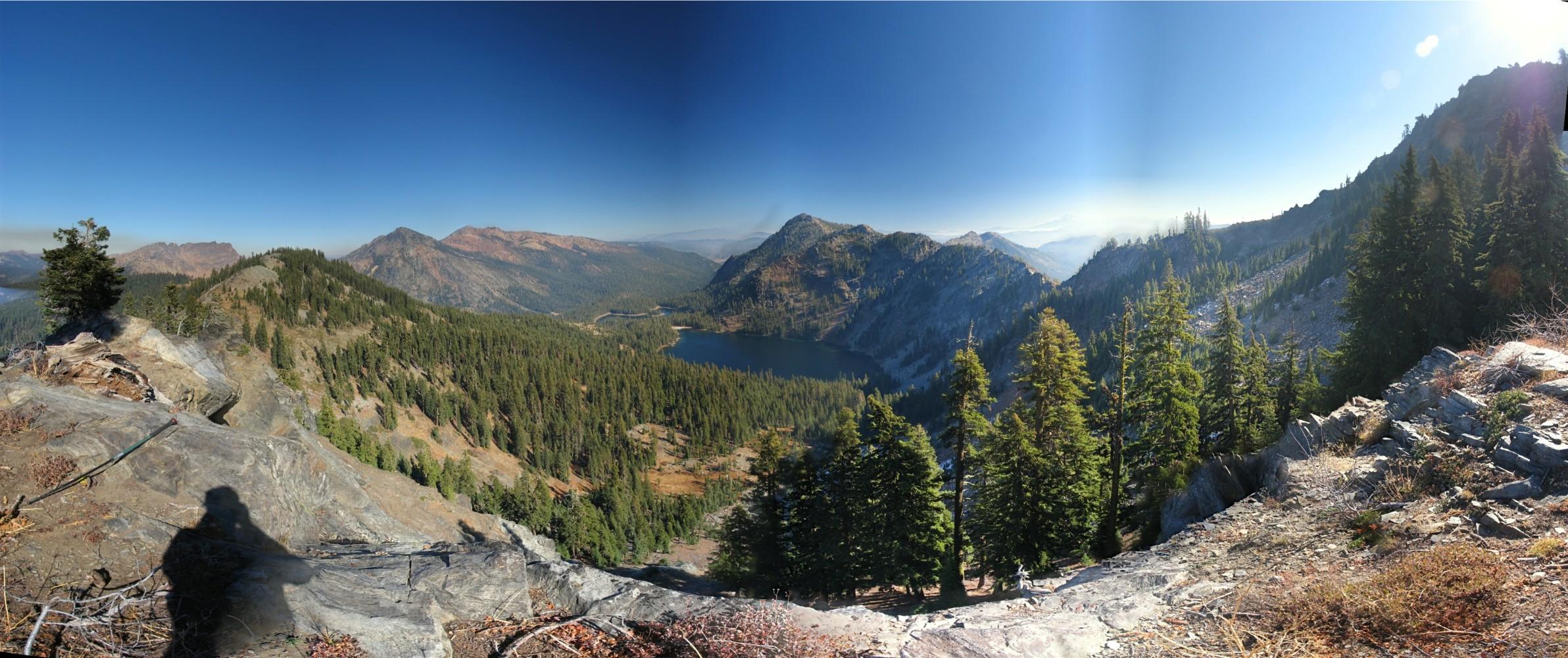 Cliff Lake Panorama from old PCT on the west ridge of Peak 7550.