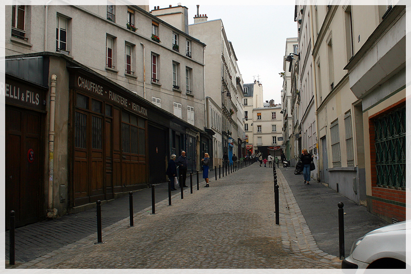 Rue Des Martyr