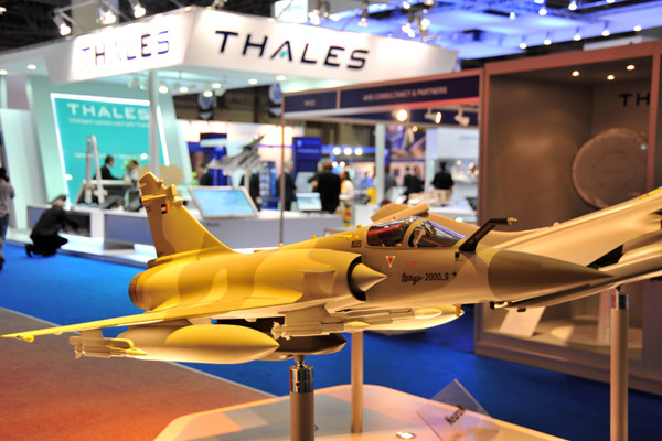 Dassault Mirage 2000-9 model